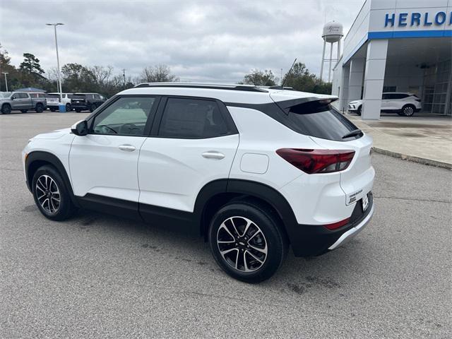 new 2025 Chevrolet TrailBlazer car, priced at $30,505