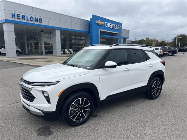 new 2025 Chevrolet TrailBlazer car, priced at $30,505