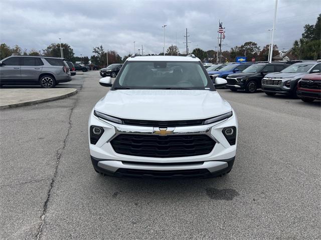 new 2025 Chevrolet TrailBlazer car, priced at $30,505