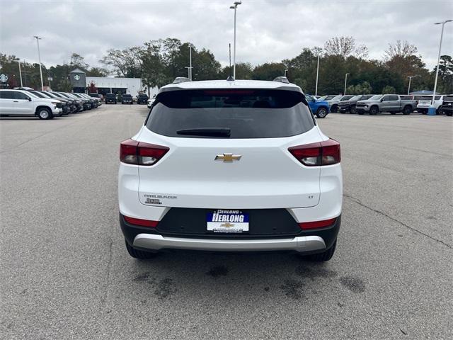 new 2025 Chevrolet TrailBlazer car, priced at $30,505