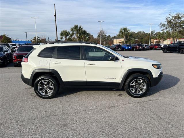 used 2019 Jeep Cherokee car, priced at $15,720