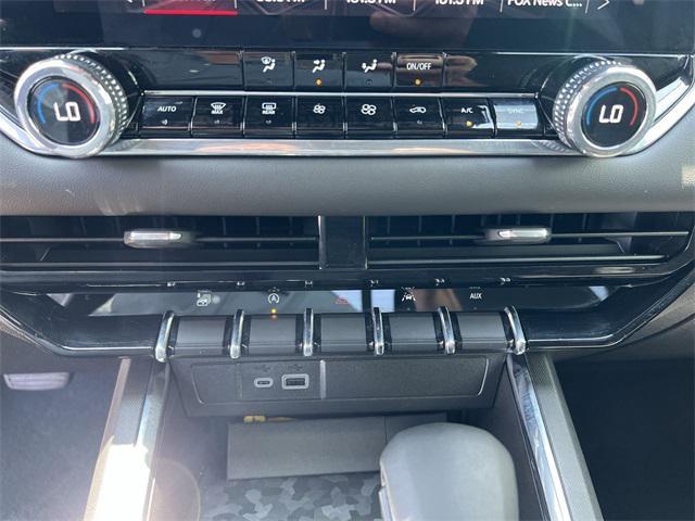 used 2024 GMC Canyon car, priced at $42,450