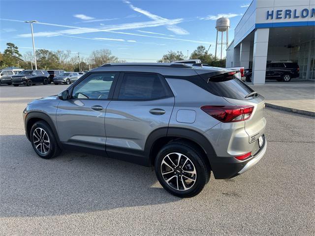 new 2025 Chevrolet TrailBlazer car, priced at $30,505