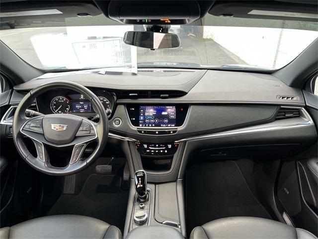 used 2021 Cadillac XT5 car, priced at $27,880