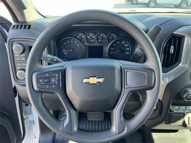 new 2024 Chevrolet Silverado 1500 car, priced at $45,476