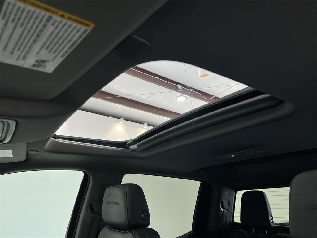 used 2020 GMC Sierra 1500 car, priced at $31,480