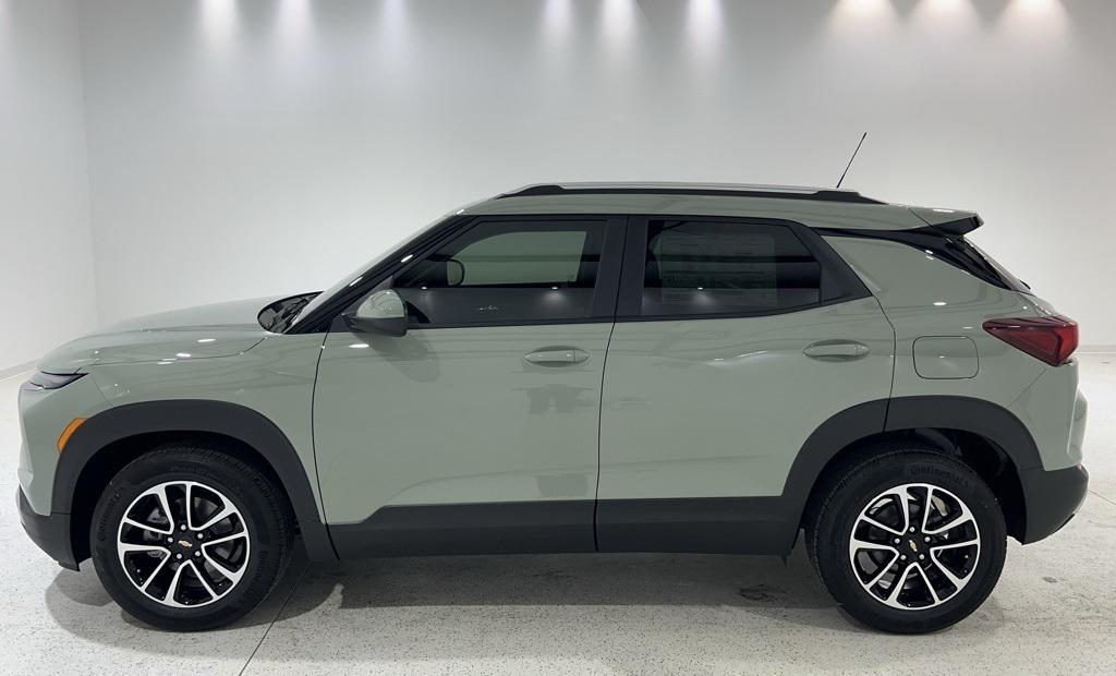 new 2026 Chevrolet TrailBlazer car, priced at $27,050
