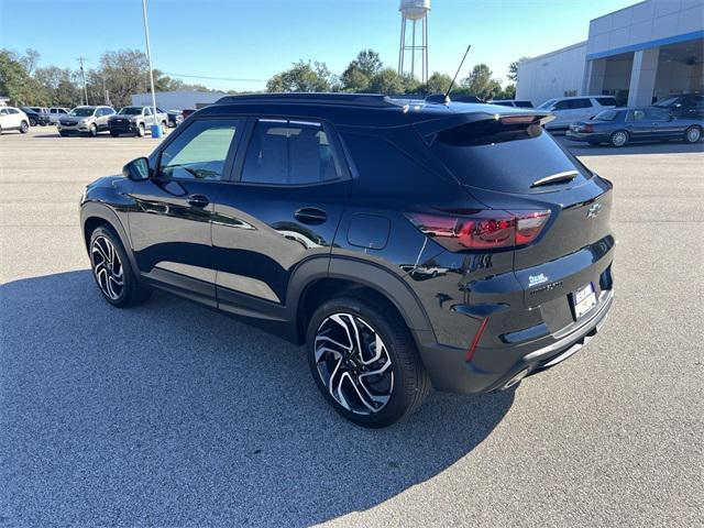 used 2025 Chevrolet TrailBlazer car, priced at $27,880