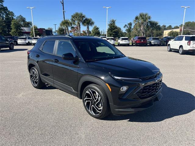 used 2025 Chevrolet TrailBlazer car, priced at $27,880