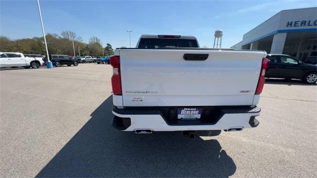 new 2024 Chevrolet Silverado 1500 car, priced at $58,998