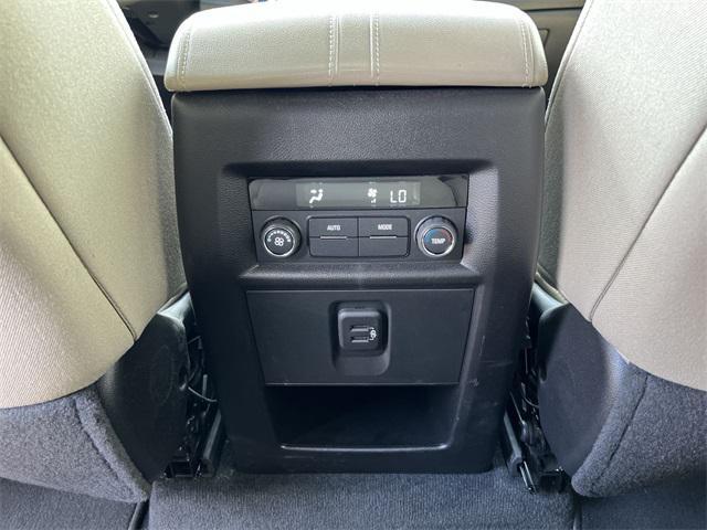 used 2023 Chevrolet Traverse car, priced at $29,860