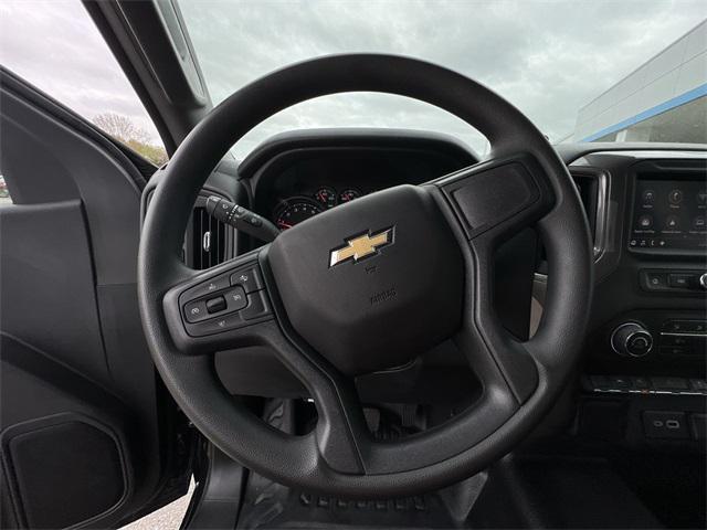 new 2024 Chevrolet Silverado 1500 car, priced at $41,920