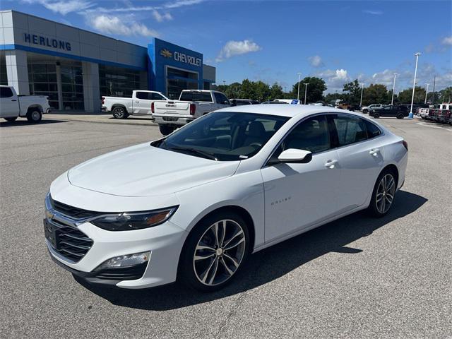 used 2022 Chevrolet Malibu car, priced at $17,880