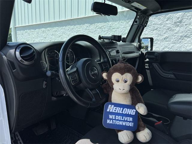 used 2016 Jeep Wrangler Unlimited car, priced at $25,880