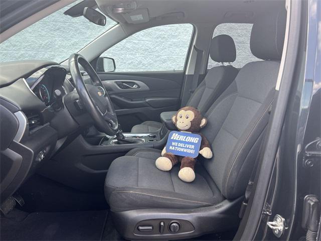 used 2021 Chevrolet Traverse car, priced at $28,590