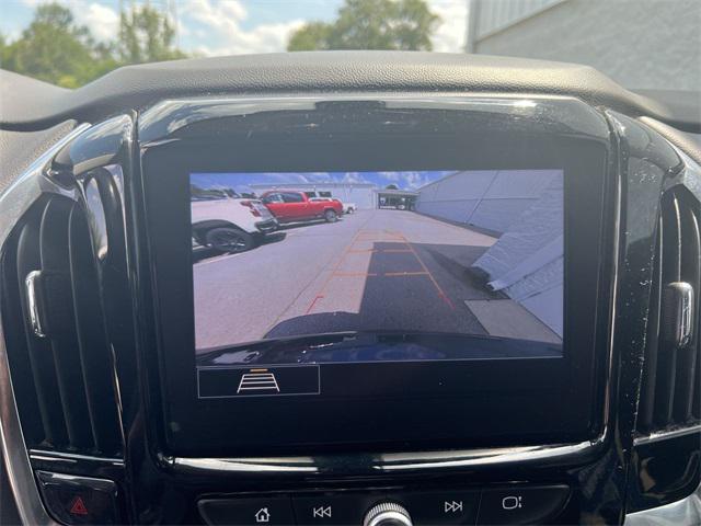 used 2021 Chevrolet Traverse car, priced at $28,590