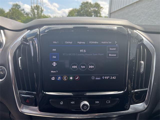 used 2021 Chevrolet Traverse car, priced at $28,590