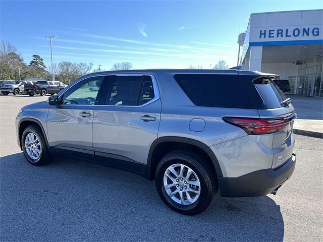 used 2024 Chevrolet Traverse car, priced at $34,880