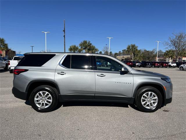 used 2024 Chevrolet Traverse car, priced at $34,880