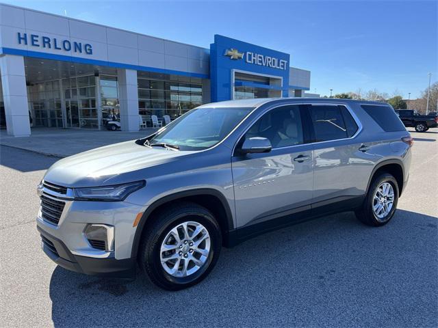 used 2024 Chevrolet Traverse car, priced at $34,880