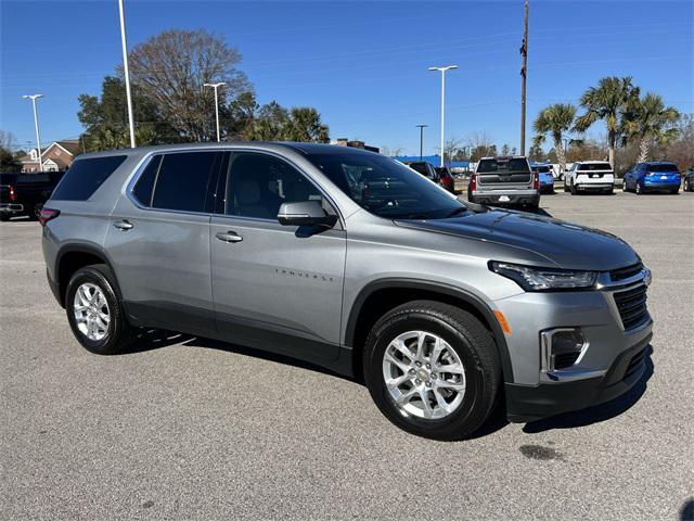 used 2024 Chevrolet Traverse car, priced at $34,880