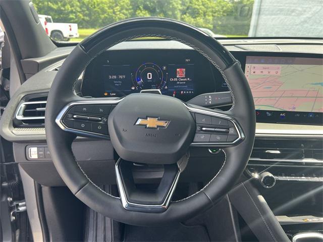 new 2025 Chevrolet Traverse car, priced at $45,072