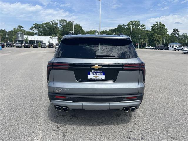 new 2025 Chevrolet Traverse car, priced at $45,072