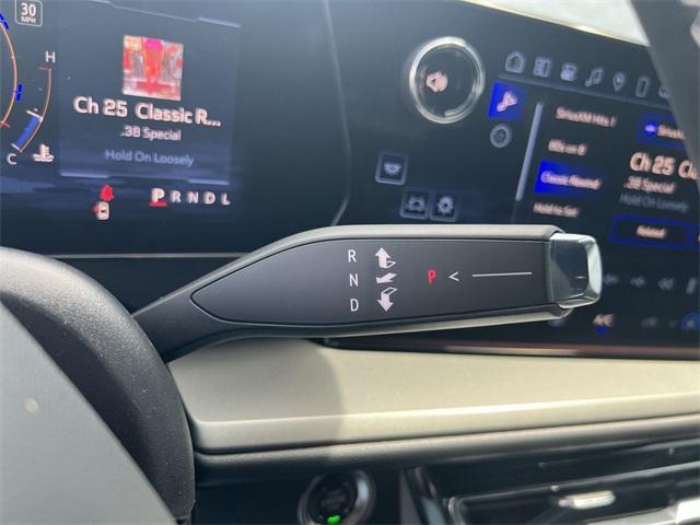new 2025 Chevrolet Traverse car, priced at $45,072