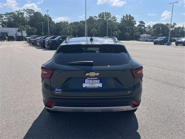 new 2025 Chevrolet Trax car, priced at $24,941