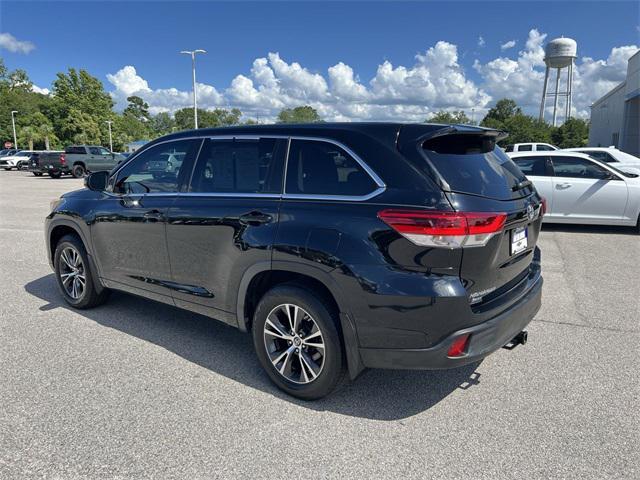 used 2018 Toyota Highlander car, priced at $14,760