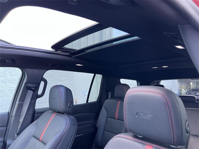 used 2024 Chevrolet Traverse car, priced at $51,880