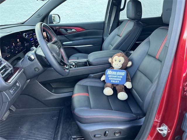 used 2024 Chevrolet Traverse car, priced at $51,880