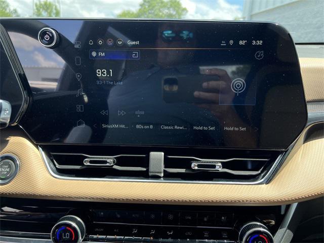 new 2026 Chevrolet Equinox car, priced at $37,385
