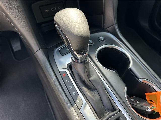 used 2022 Chevrolet Equinox car, priced at $20,998