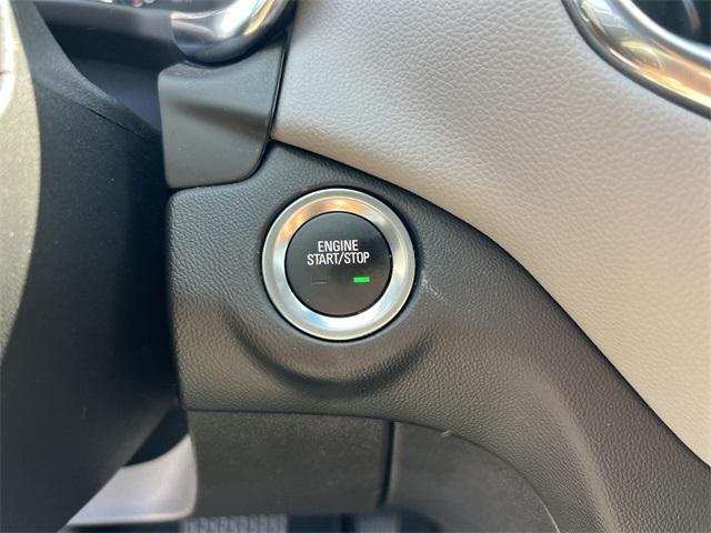 used 2022 Chevrolet Equinox car, priced at $20,998