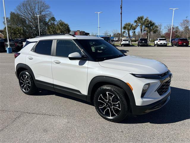new 2025 Chevrolet TrailBlazer car, priced at $31,270