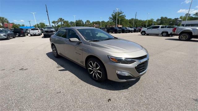 new 2024 Chevrolet Malibu car, priced at $25,635