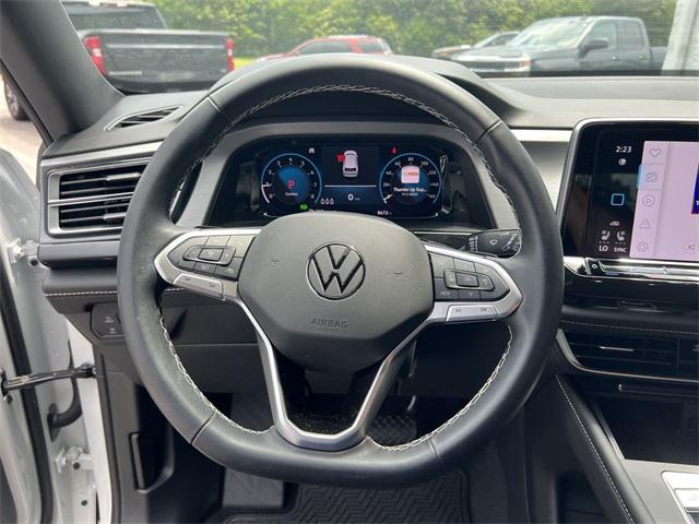 used 2025 Volkswagen Atlas Cross Sport car, priced at $35,790