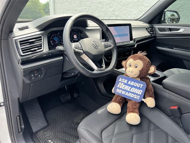 used 2025 Volkswagen Atlas Cross Sport car, priced at $35,790