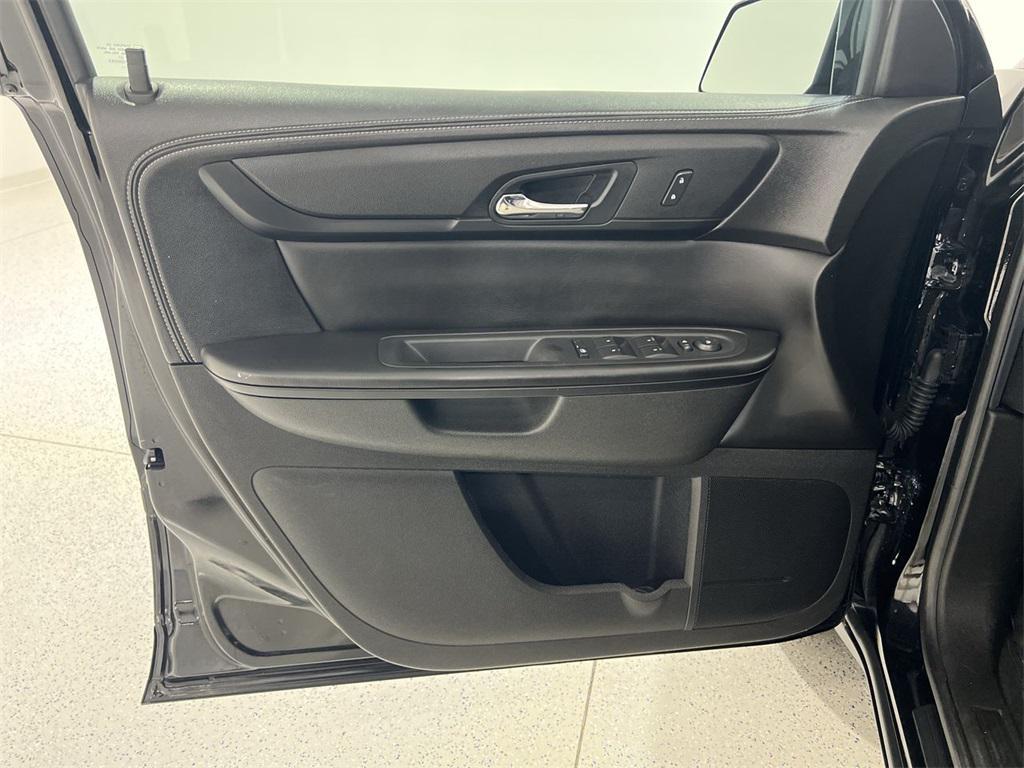 used 2016 GMC Acadia car, priced at $11,880