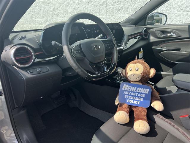 new 2025 Chevrolet Trax car, priced at $26,981