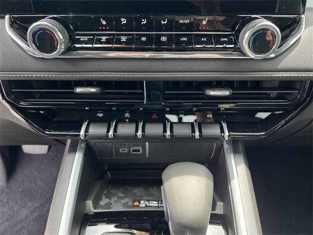 new 2025 Chevrolet Colorado car, priced at $40,737