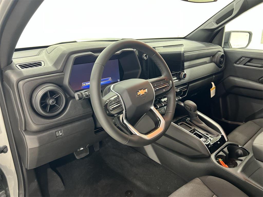 new 2026 Chevrolet Colorado car, priced at $33,032