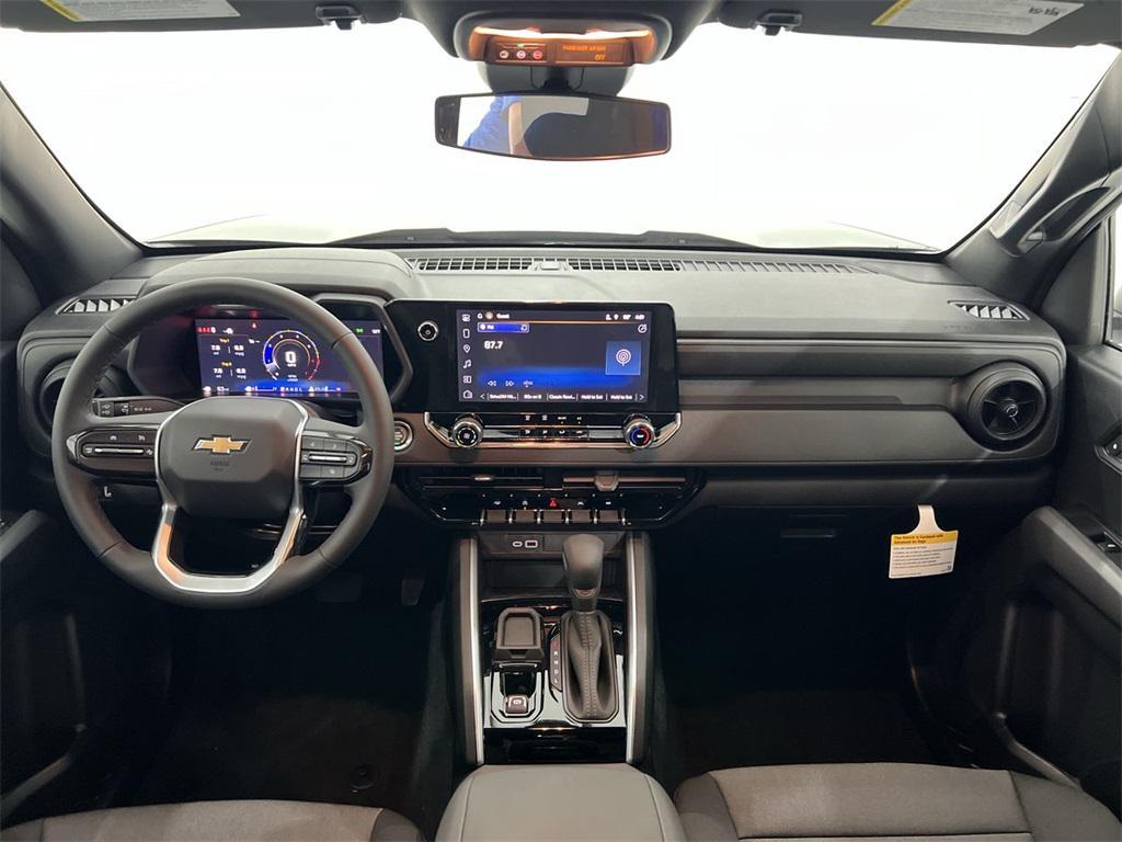 new 2026 Chevrolet Colorado car, priced at $33,032