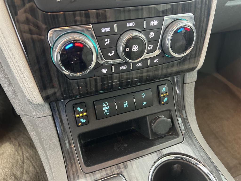 used 2014 Chevrolet Traverse car, priced at $4,980