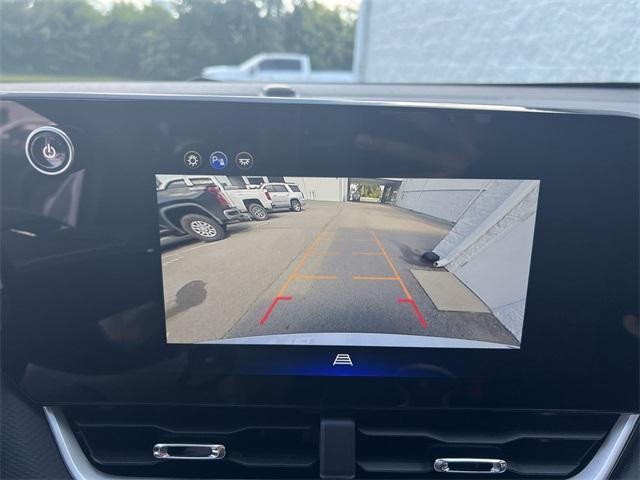 new 2026 Chevrolet Equinox car, priced at $33,888