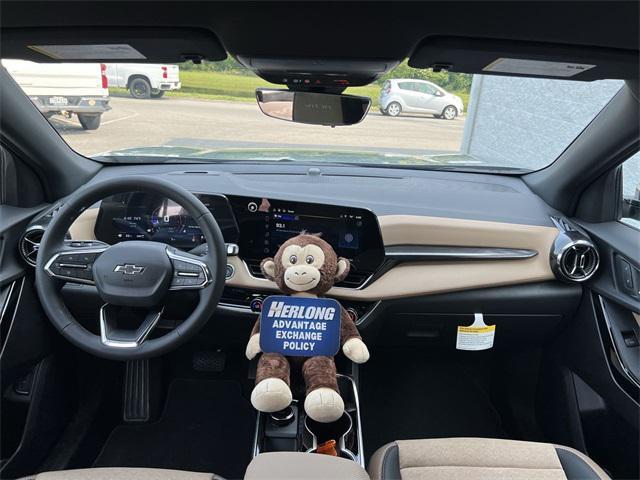 new 2026 Chevrolet Equinox car, priced at $38,330