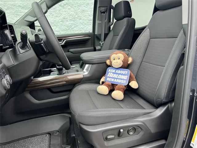 new 2024 Chevrolet Silverado 1500 car, priced at $56,998