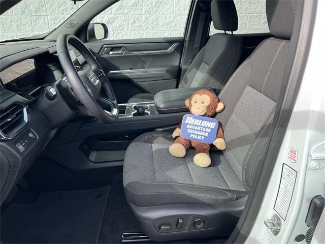 used 2025 GMC Acadia car, priced at $39,880