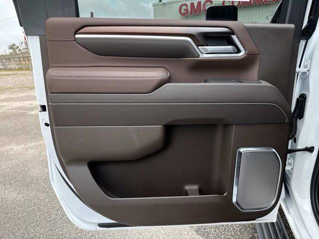 new 2025 GMC Sierra 2500 car, priced at $90,714